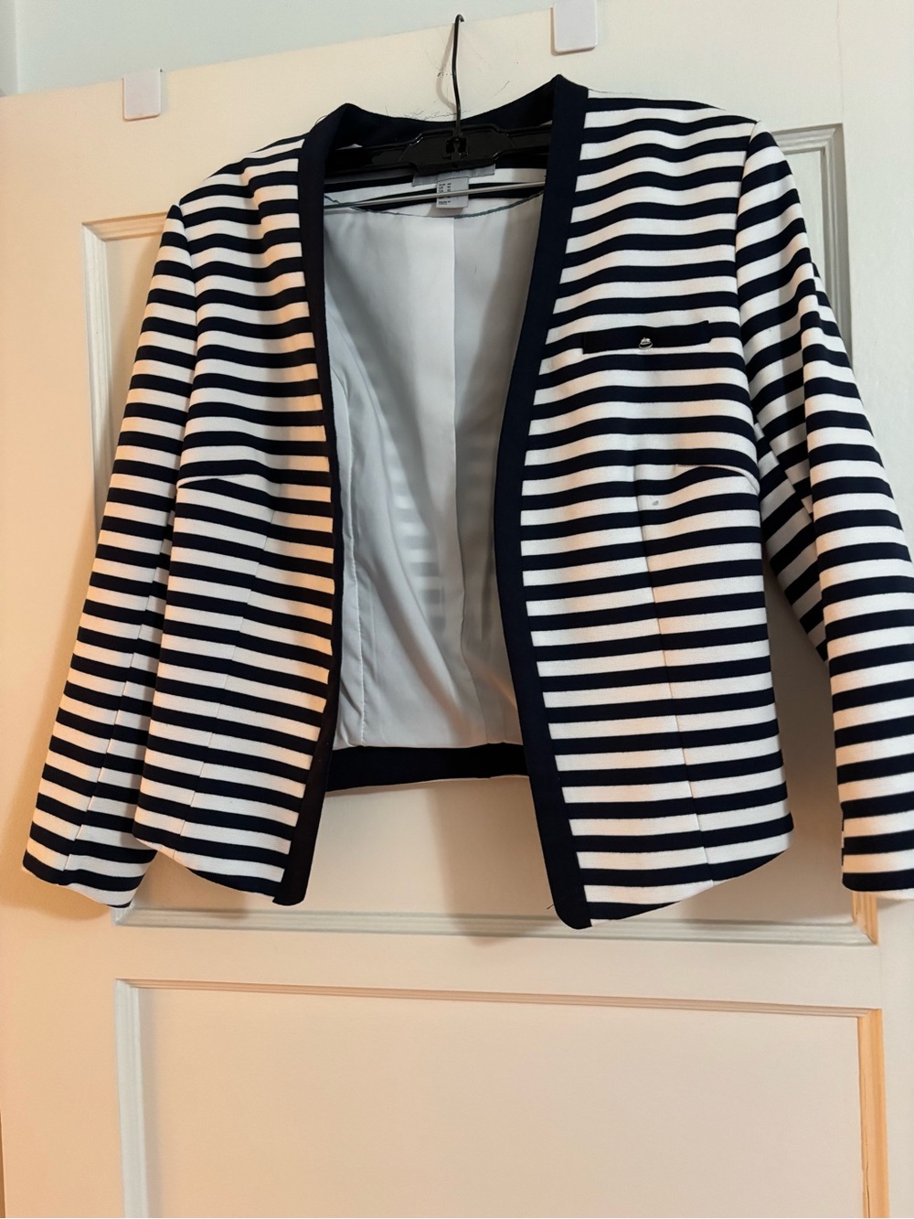 H&M Navy and White Striped Open-Front Blazer size S